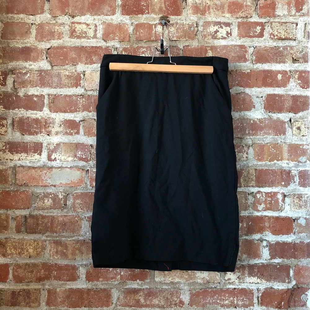 Black midi pencil skirt with pockets - never worn